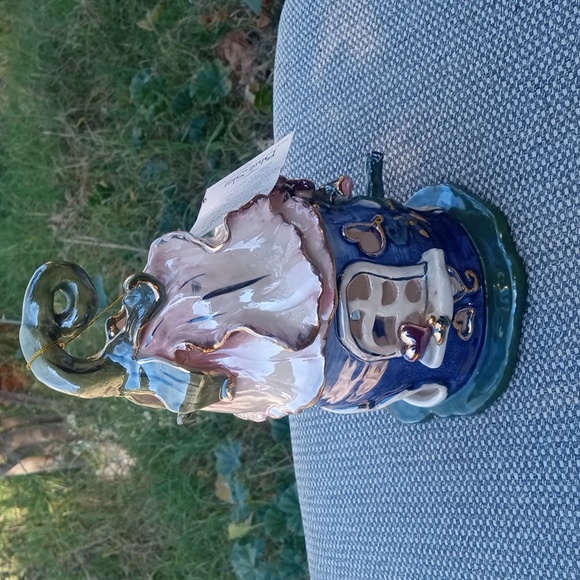 An Authentic Ceramic Art collectable from Clayworks by Heather Goldminc - Picture 3 of 10